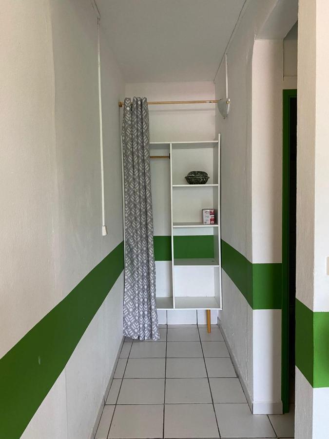 Tranquillite Vert Pointe-Noire Luaran gambar